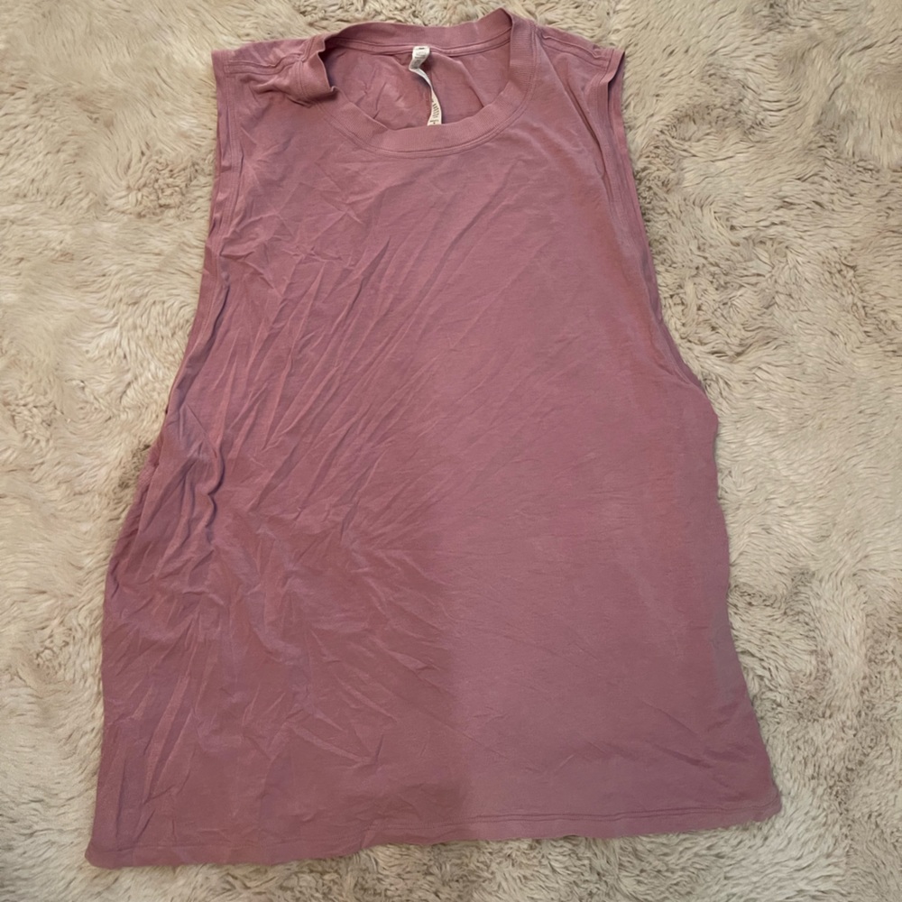 Lululemon muscle tank